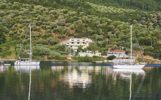 Chronos Suites