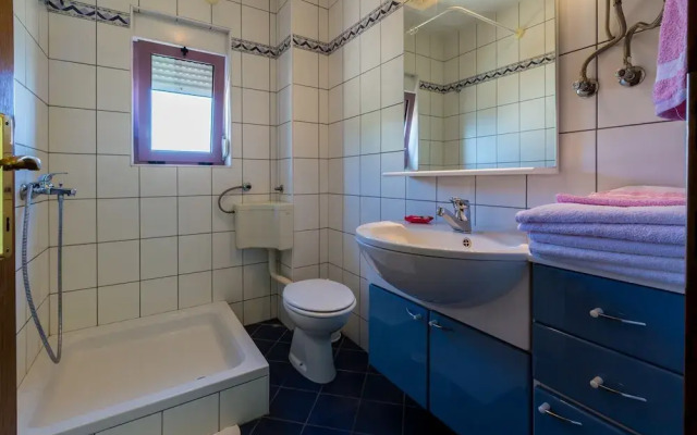 Apartment Djusi