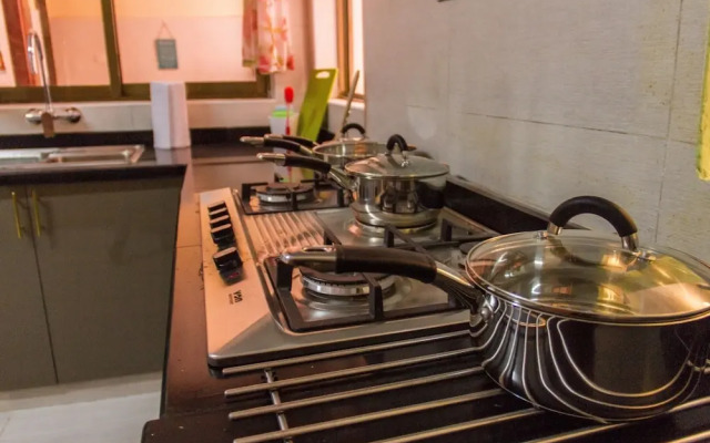 Huku Qwetu C5 City Breeze Apartment