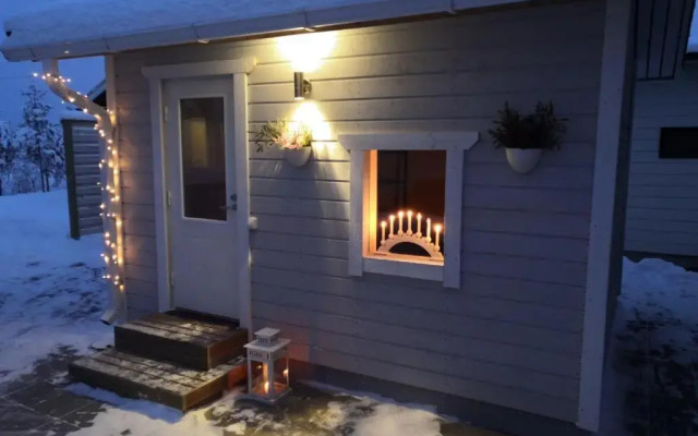 Cozy Cottage