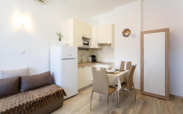 Apartment Rosemary 24