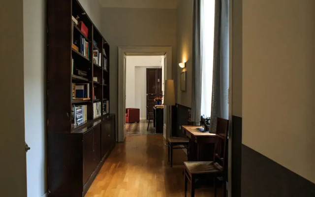 SpaccaNapoli Comfort Suites