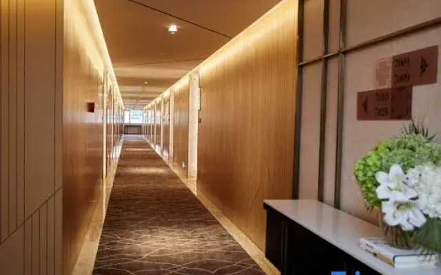 Xing Yi Hai Yu Hotel