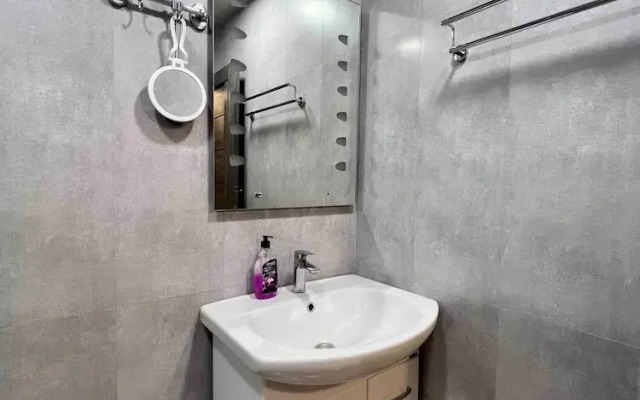 Best Location, Cozy Spacious Apart Near Republic