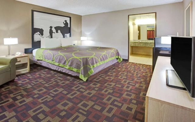 Super 8 By Wyndham Norman