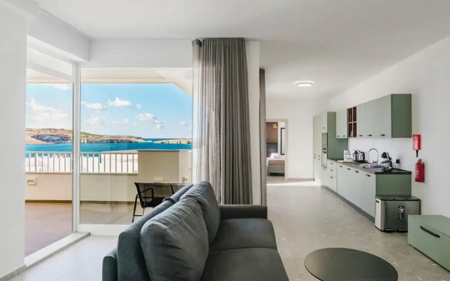 Horizon Suites by the Sea