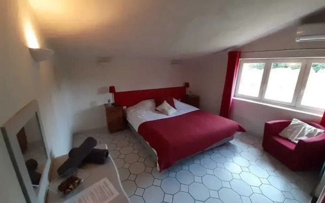 Gite Le Vieux Platane