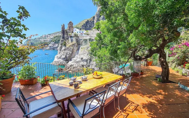 Villa Eclisse by Elite Villas