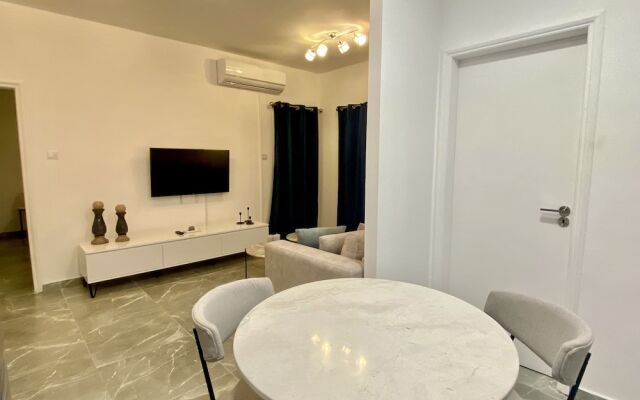 White Arches No.2 Sea View Apartment