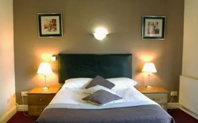 The George Hotel & Brasserie