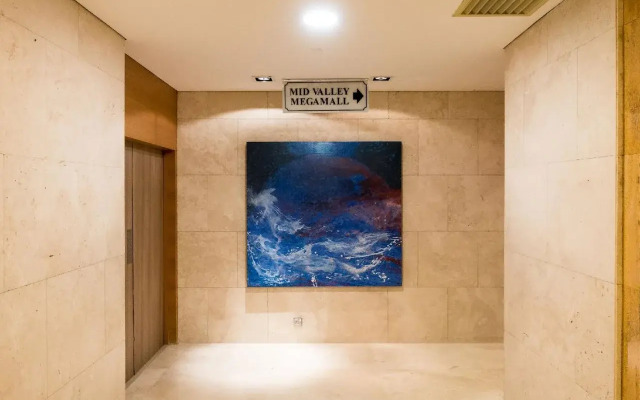 St. Giles Boulevard Hotel