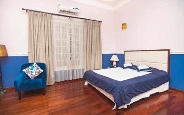 Sand Serviced Apartment