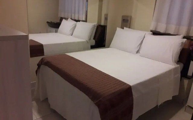 Hotel Sempre 7 Portas