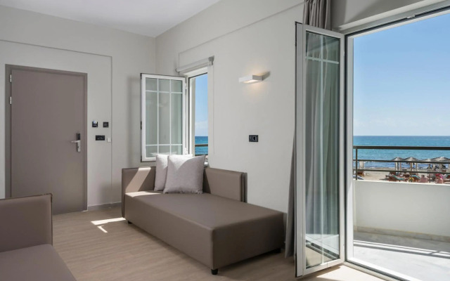 Mare Blue Suites