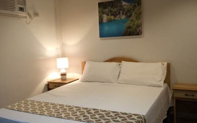 OYO 692 Layang Layang Home