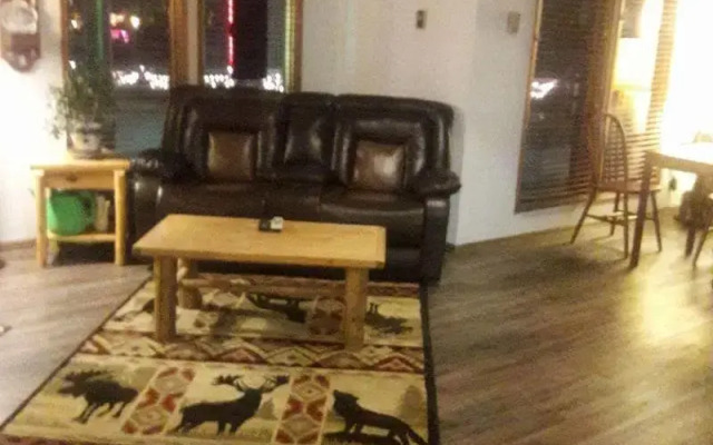 LOGE Wolf Creek