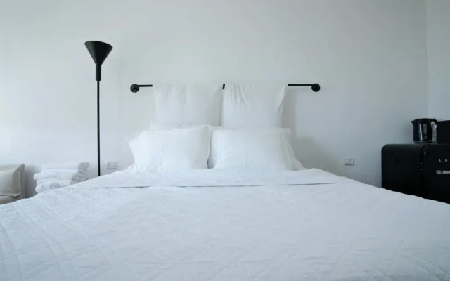 YT35 Luxury Boutique Serviced Suites