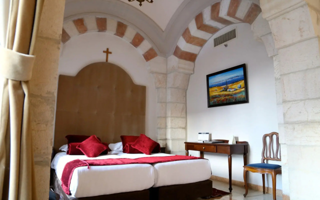 Notre Dame of Jerusalem Center