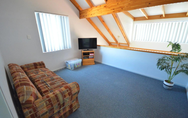 Blue Ocean Villa 3 - Kalbarri WA