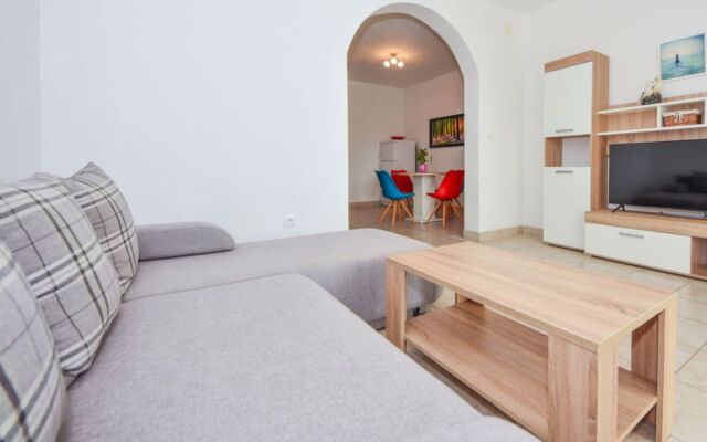 Apartment Aurora Maslenica