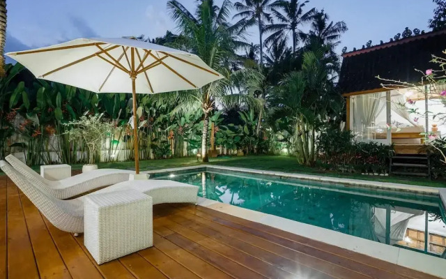 Villa Ketenangan