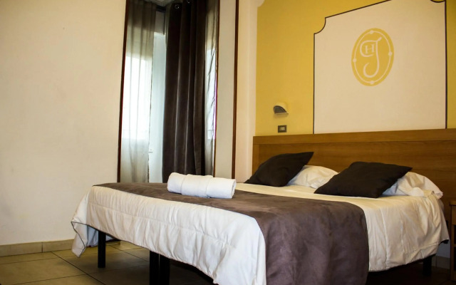 New Hotel Jolie