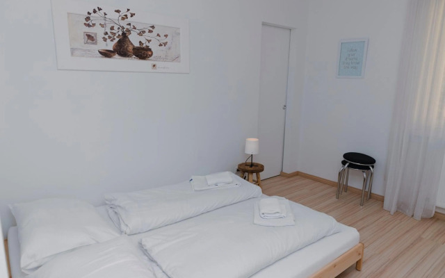 Beautiful 2-bedroom apartment near Schönbrunn