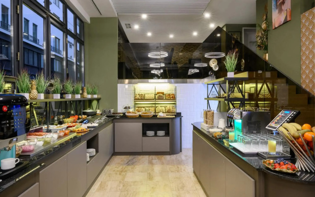M-Square Hotel