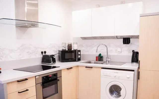 Birmingham City Centre Apartment, Free Parking