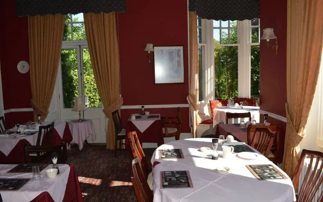 The Lodge Elgin