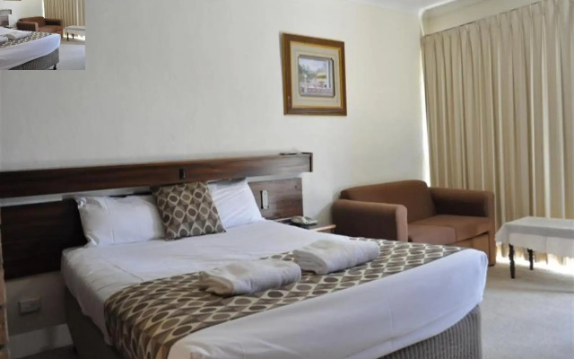 Albury Burvale Motor Inn