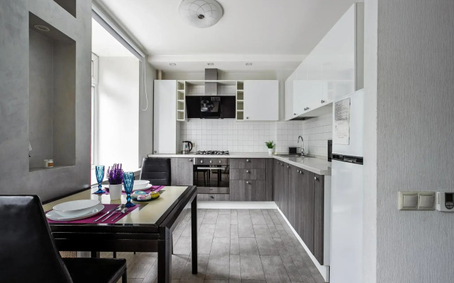 MaxRealty24 on Ukrainsky Boulevard