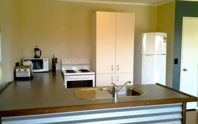 The Sands - Matarangi Holiday House
