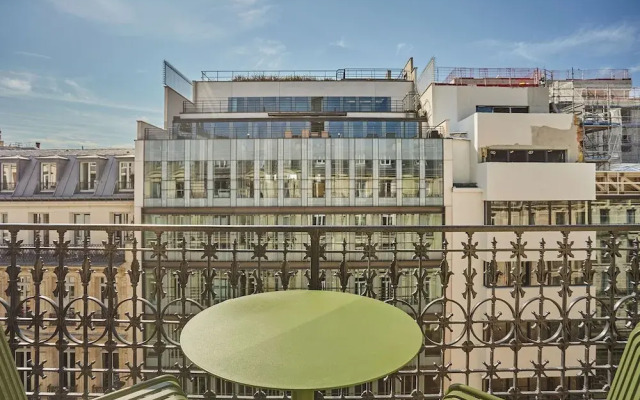 Numa Paris Champs-Élysées