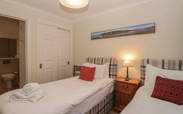 6 Burgh Island