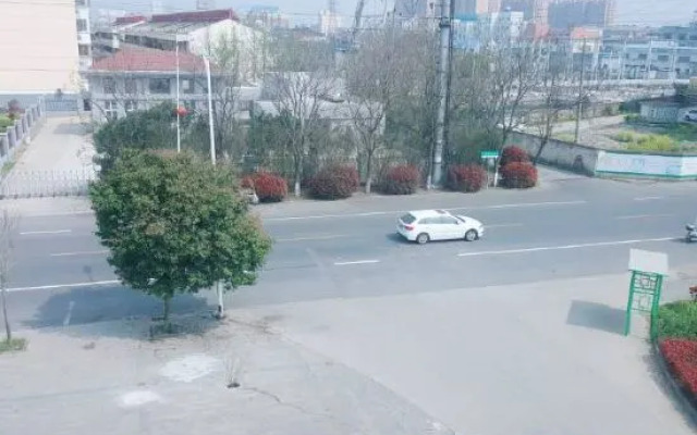 Yunjie Hotel (Wuyue Plaza)