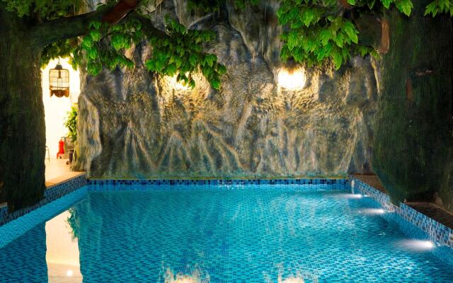 Galina Hotel & Spa