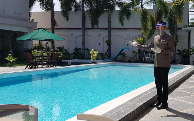 Kawana Hotel