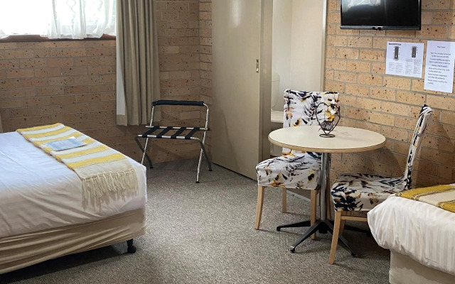 Marriott Park Motel