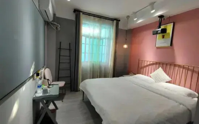 Hello Hotel (Zhuhai Hengqin Changlong store)