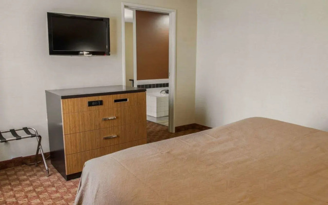 Quality Inn Franklin I-65