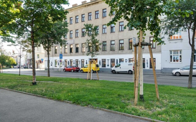 Serene Apartment In Wien Near Naschmarkt