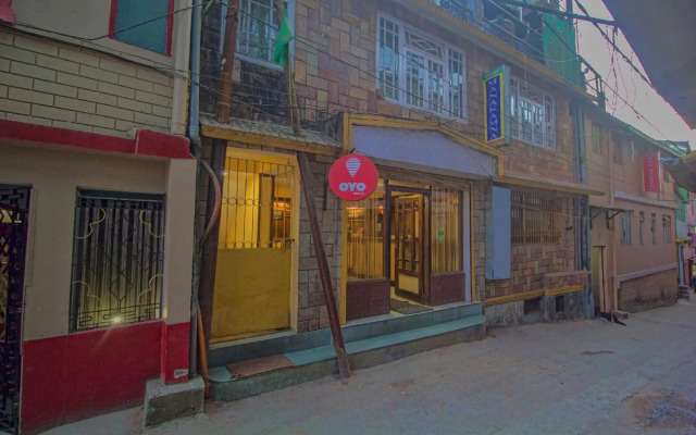 Manakamna Residency