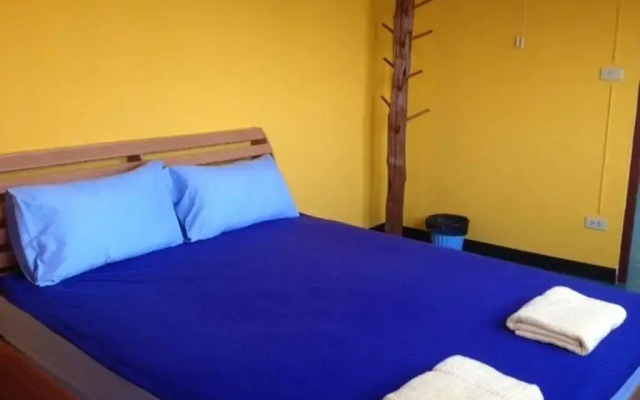 Just Chill Inn - Hostel