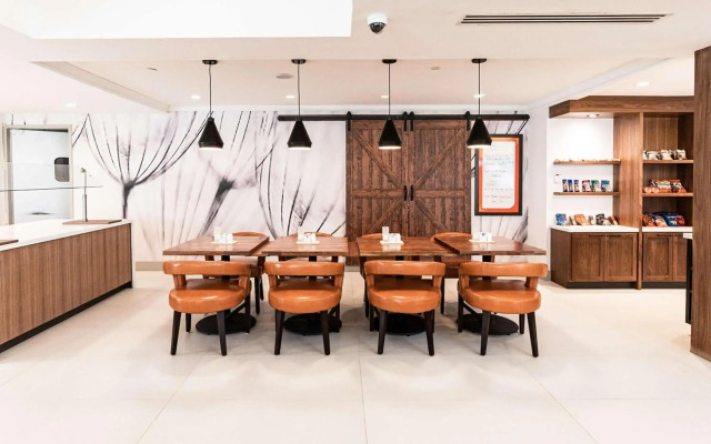Hilton Garden Inn Fairfax