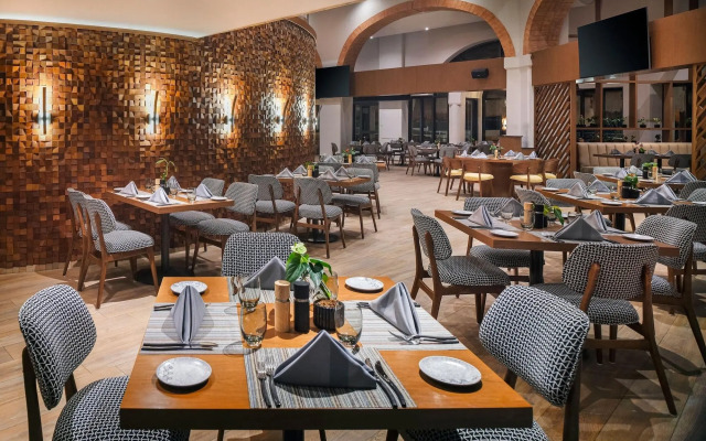 Marriott Cancun, An All-Inclusive Resort