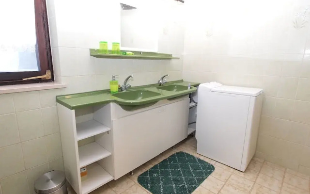 Apartment 1210