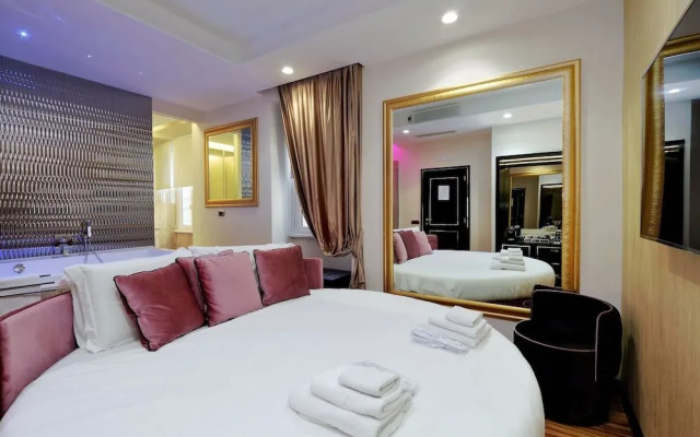 Trevi Diamond Luxury Suites & Jacuzzi