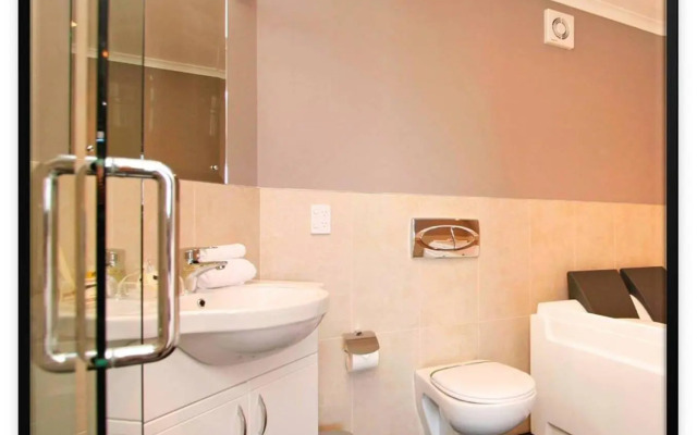 Aotea Motor Lodge