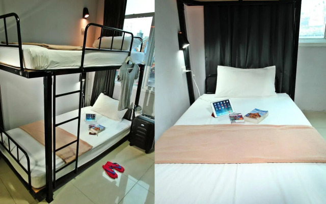 Link Corner Hostel Bangkok
